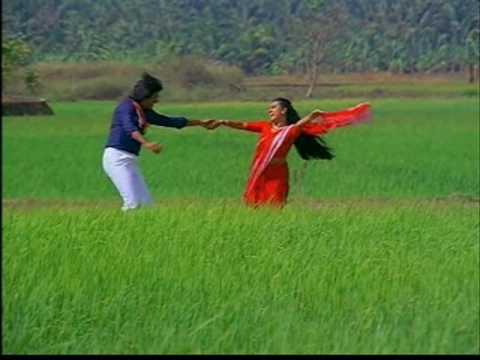 Chandana Kuriyumay Song Lyrics- Oru Nokku Kaanan Malayalam Movie