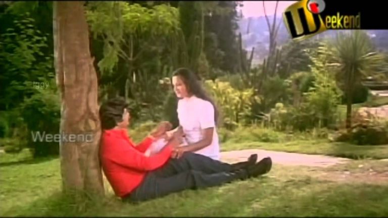 Kannum Kannum Thammil Song Lyrics – Angadi Malayalam Movie