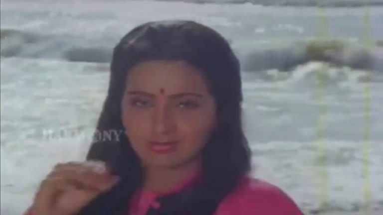 Pavizhamalli Poovurangi Lyrics – Vazhiyorakkazhchakal Malayalam Movie