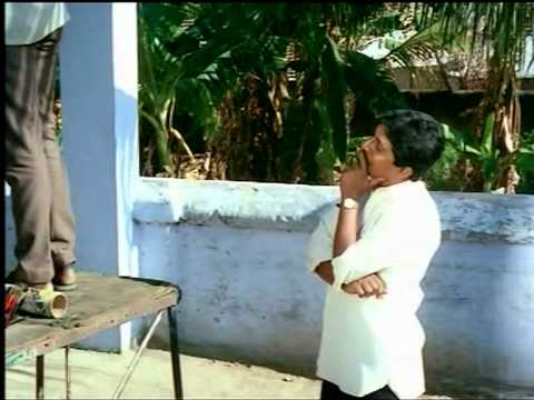 Mayamayooram Peeli Neerthiyo Lyrics – Vadakkunokkiyantram Movie